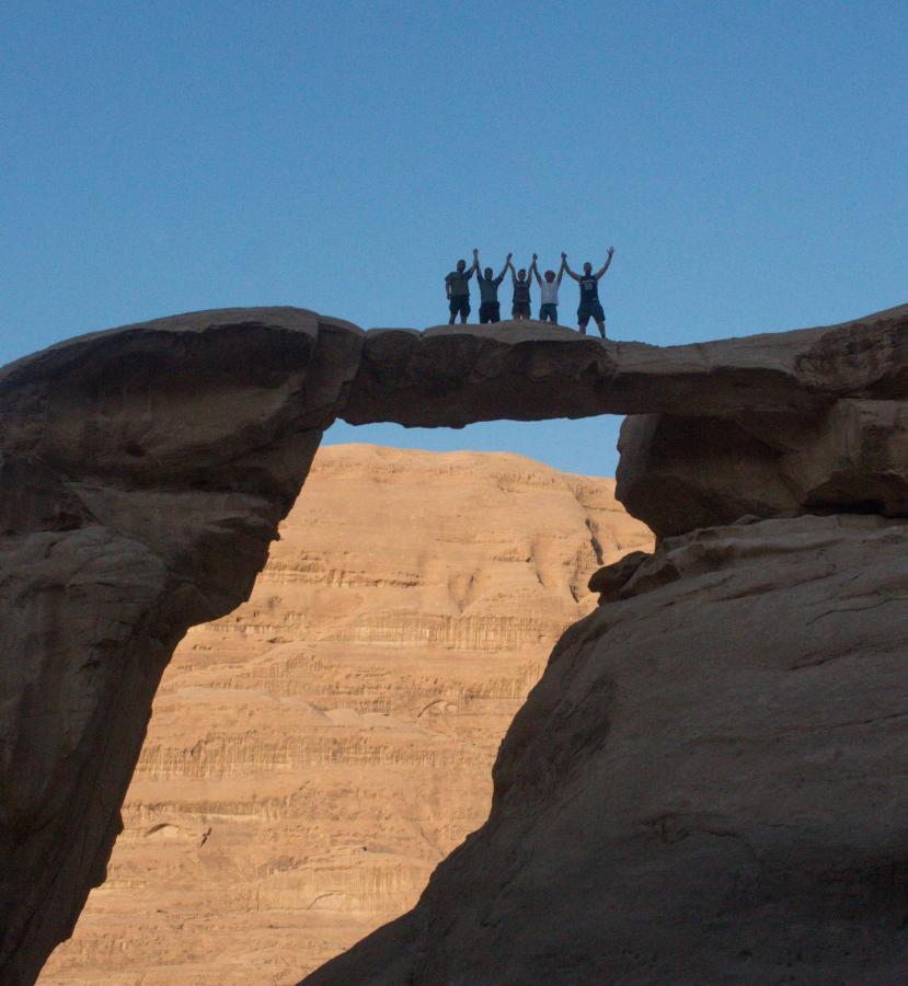 亚喀巴 Bedouins Life Camp酒店 外观 照片