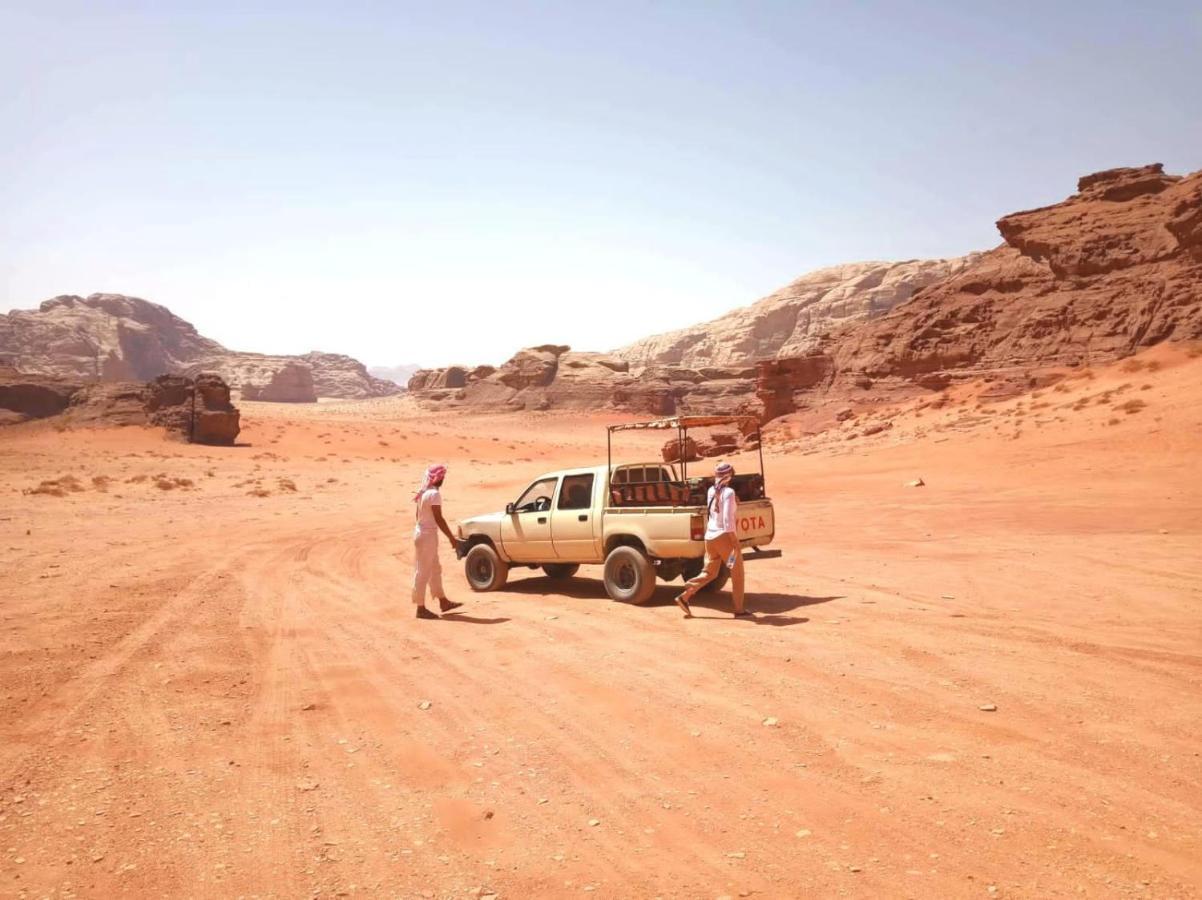 亚喀巴 Bedouins Life Camp酒店 外观 照片